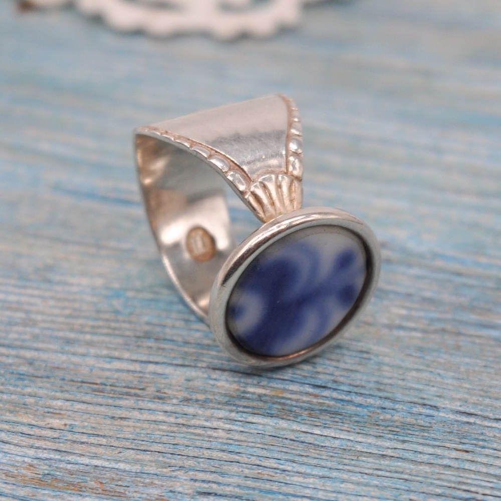 Vintage solid silver adjustable statement ring - Picture 6 of 8